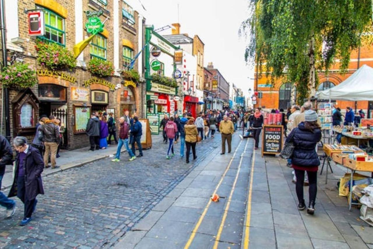Stylish Soundproof Temple Bar Square Apartment Dublin Bagian luar foto